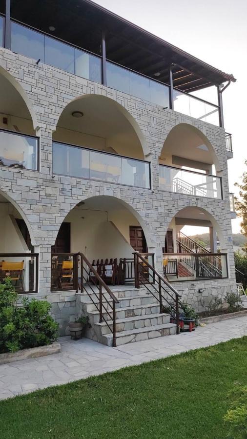 Aegialis Apartments Vourvourou Exterior photo