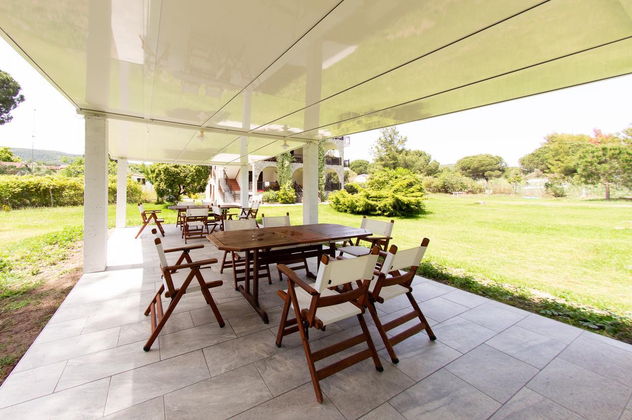 Aegialis Apartments Vourvourou Exterior photo